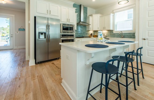 Santa Rosa Beach House | The Salty Lupine- Resort Style Heated Pool, FREE Bikes, Beach Chairs