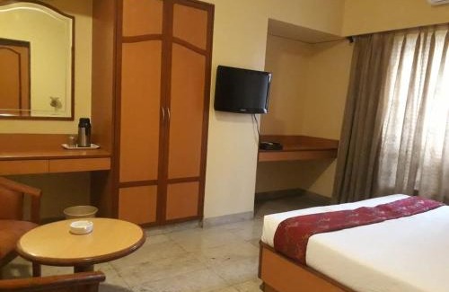 Central Pune Hotel | The Samrat Hotel near Pune Railway Station