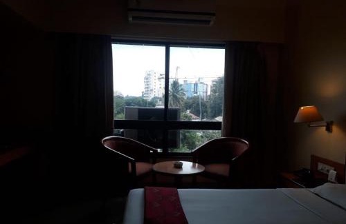 Central Pune Hotel | The Samrat Hotel near Pune Railway Station