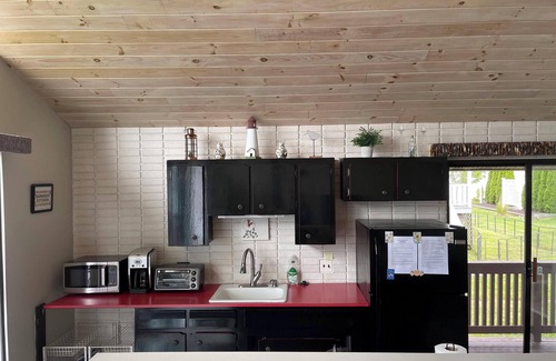 York Beach House | The San'Bar - A Great Family Home Just A Short Walk To Two Beautiful Beaches