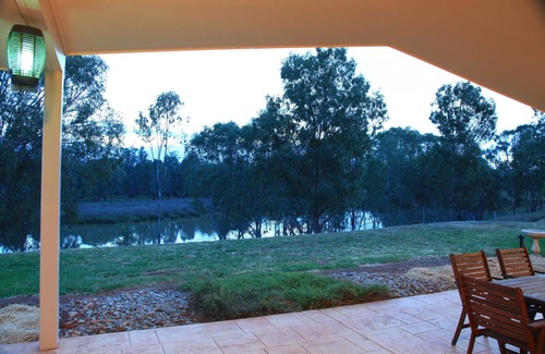 Hopefield House | The Sanctuary - Corowa - Murray River Property