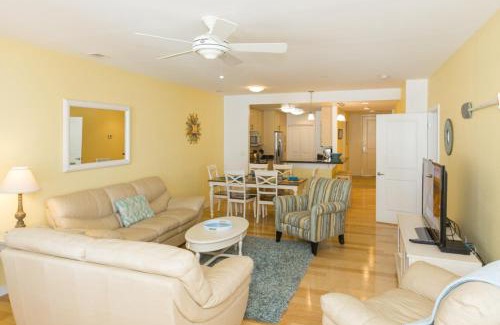 Sandbridge Apartment | The Sanctuary - Oceans Five B316