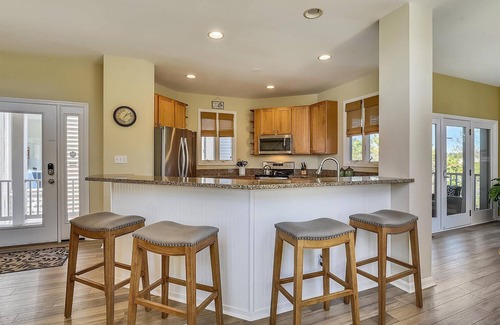Bethany Beach House | The Sand Dune in Sea Colony: Across the street from beach! Pools, pickle, gym!
