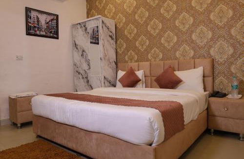Bandhwari Hotel | The Sandalwood By La Carnation I Faridabad-Gurgaon road