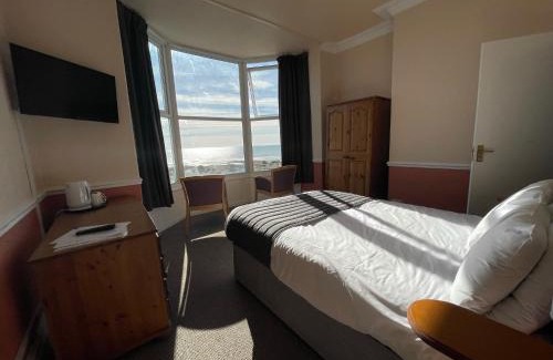 Barmouth Hotel | The Sandbanks