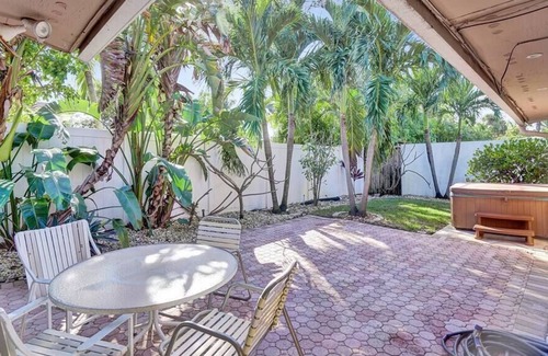 Santa Barbara Estates House | The Sandbar Villa Sum