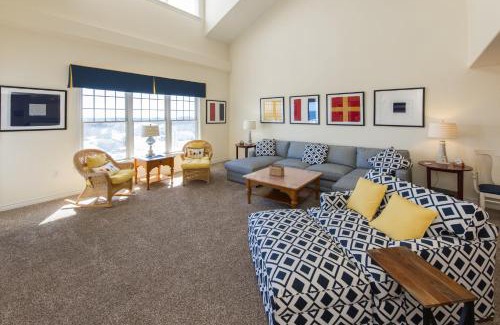 Sandbridge Apartment | The Sandbridge Dunes - Captains' Quarters 408