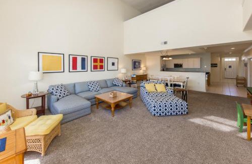 Sandbridge Apartment | The Sandbridge Dunes - Captains' Quarters 408