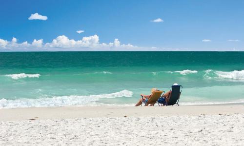 Treasure Island Hotel | The Sands of Treasure Island