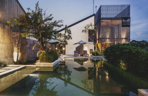 Beraban Hotel | The Saren