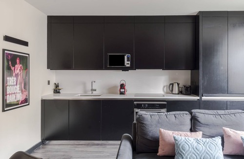 Soho Apartment | The Sassy - Soho - by Frankie Says