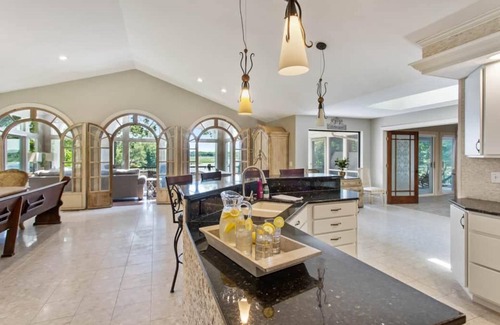 Saugatuck House | The Saugabuck House | Lakefront Retreat Minutes from Downtown Saugatuck