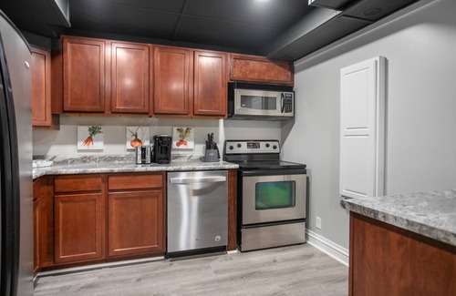 Saugatuck House | The Saugabuck House | Lakefront Retreat Minutes from Downtown Saugatuck