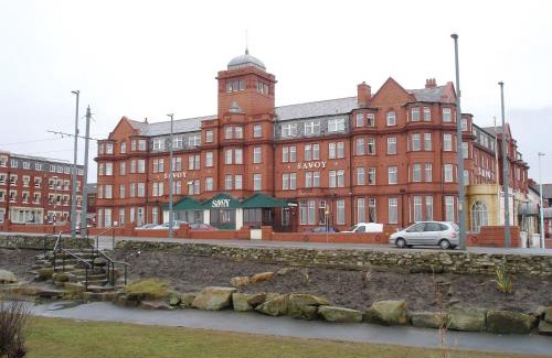 North Shore Hotel | The Savoy Hotel