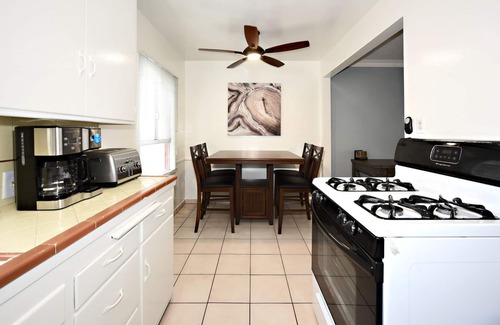 Mar Vista Apartment | The Sawtelle 7