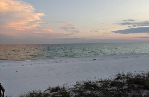 Fort Walton Beach - Destin Apartment | The Scenic Loft