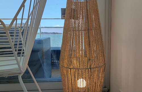 Concarneau Apartment | THE SEA-FACING SUITE IN FRONT OF THE BEACH