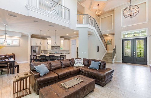 Bay Isle House | The Seagrape Villa -Family Friendly- Luxury Accommodation in Paradise