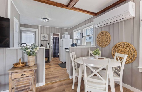 Hampton Cabin | The Seahorse - The Heart of Hampton Beach!