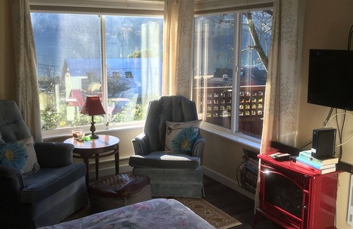 Fulford Harbour Bed & Breakfast | The Seahouse on Salt Spring Island, B.C.