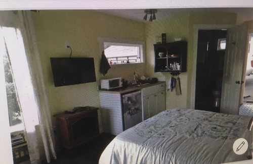 Fulford Harbour Bed & Breakfast | The Seahouse on Salt Spring Island, B.C.