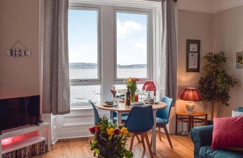 Helensburgh House | The Seaside Suite