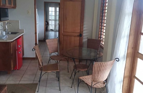 Castara House | THE SEAVIEW