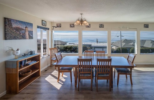 Logsden House | The Seaview