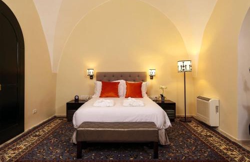 Old City Hotel | The Sephardic House Hotel in The Jewish Quarter