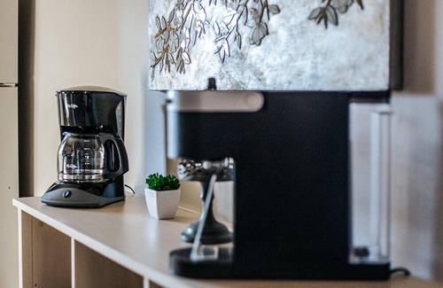 Staunton Apartment | The Serendipity Suite