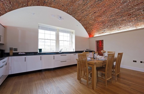 Freshwater House | The Sergeants Quarters, Golden Hill Fort