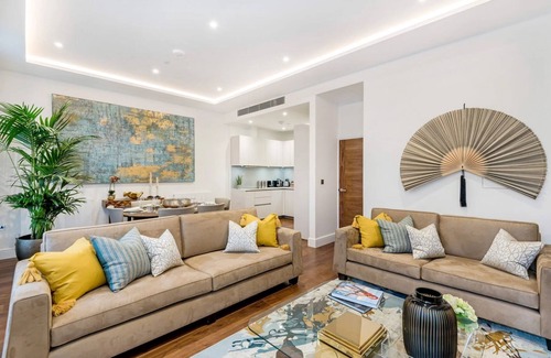 Queen's Gate Apartment | The Serpentine Apartment