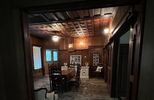 Damascus House | The Seymore House