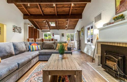 Guerneville House | The Shack Hot Tub Outdoor BBQ Russian River