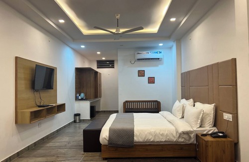 Lansdowne Resort | The Shalam Resort