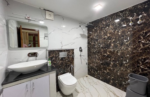 Lansdowne Resort | The Shalam Resort
