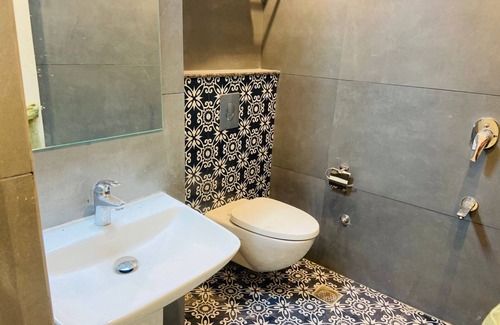 Air Force Area Hotel | The Shanti A Boutique Hotel