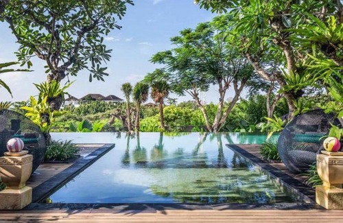 Sawangan Hotel | The Shanti Residence by Elite Havens