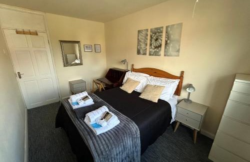 Knutsford House | The Shaw House, 1