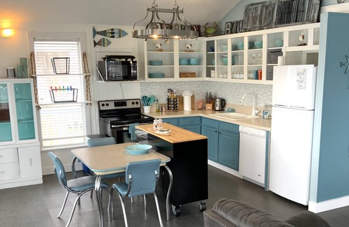 Jamaica Beach House | The Shell Shack - A Waterfront Retreat! Corner Canal Home w Quick Beach Access