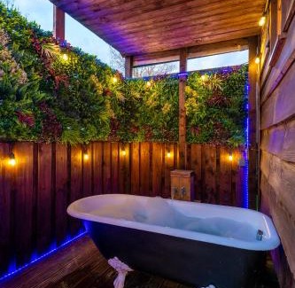 Wichenford Cabin | The Shepherds Retreat - Ockeridge Rural Retreats