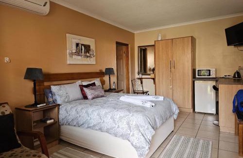 Walvis Bay House | The Shifting Whispering Sands Guesthouse