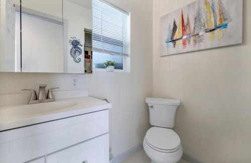 Townsite Villa | The Shining Sea B