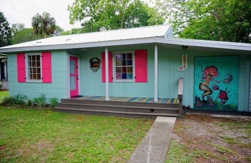 Yankeetown House | The Shiny Crab