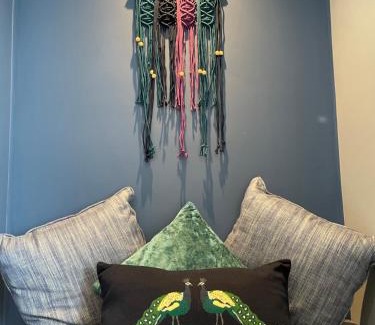 Gatehouse-of-Fleet Villa | The Ship Inn's Mill Cottage - Weavers Way