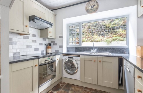 Boscastle Cottage | The Shippen, splendid walks through Valency Valley