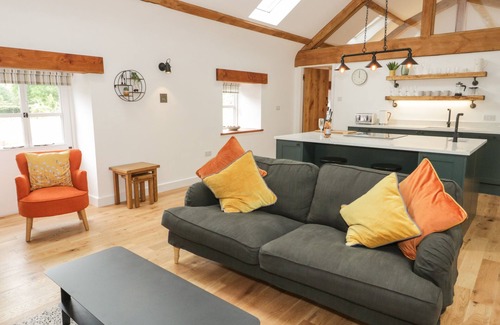 Llanrwst Cottage | THE SHIPPON, romantic, luxury holiday cottage in Llanrwst