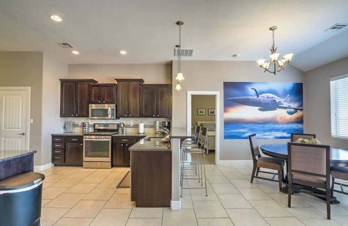 Alamogordo House | The Shiprock Summary: