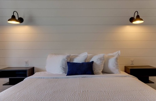 West Ocean City Hotel | The Shore House