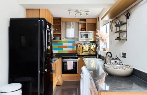 Weavers Apartment | The Shoreditch Retreat - Inviting 2BDR Apartment